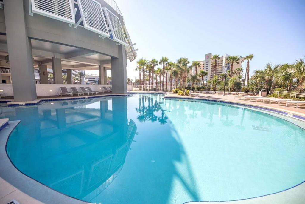 Breeze At Laketown Wharf #1205 By Nautical Properties Vacation