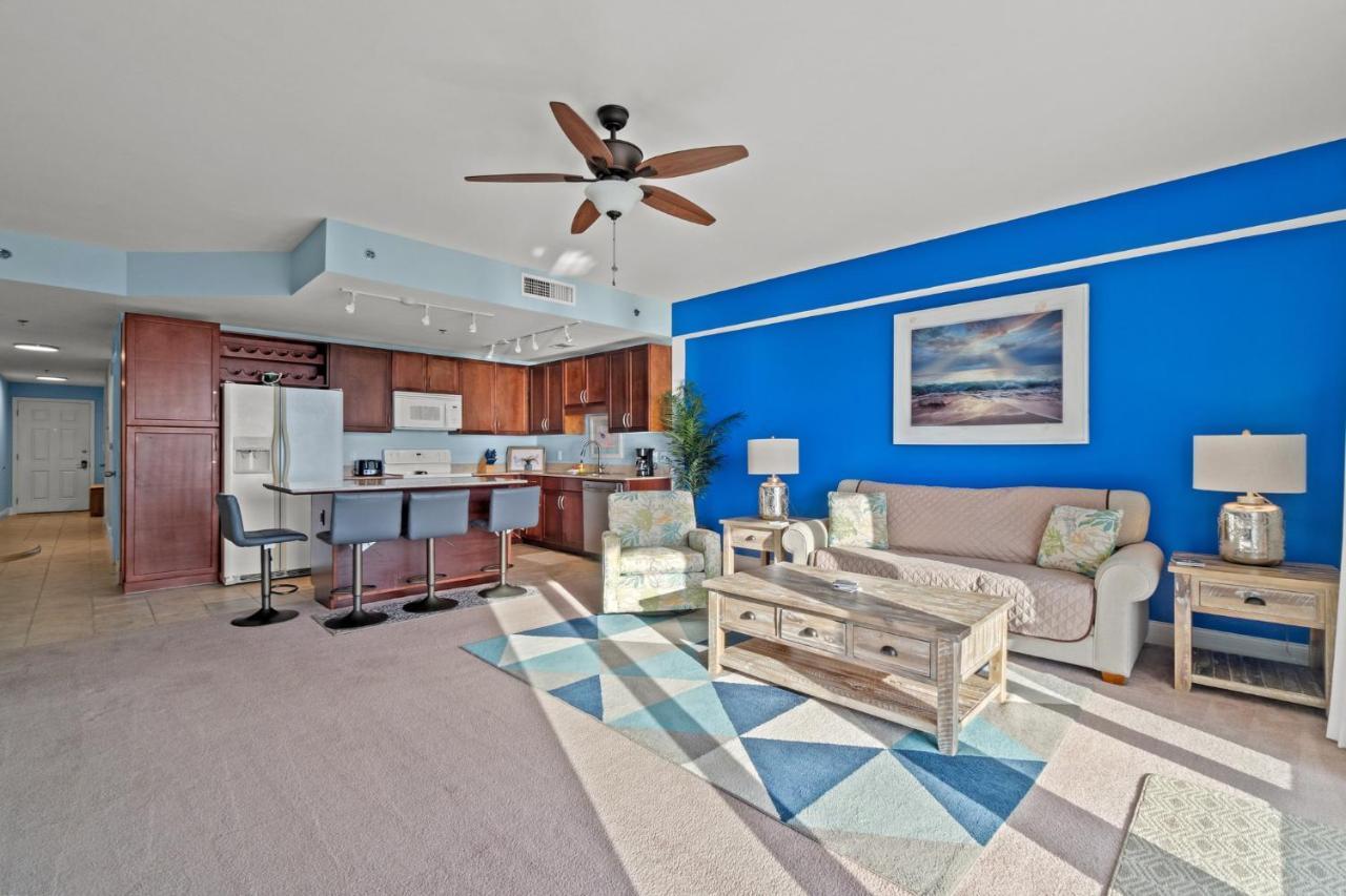 Breeze At Laketown Wharf #1205 By Nautical Properties Vacation Holiday home