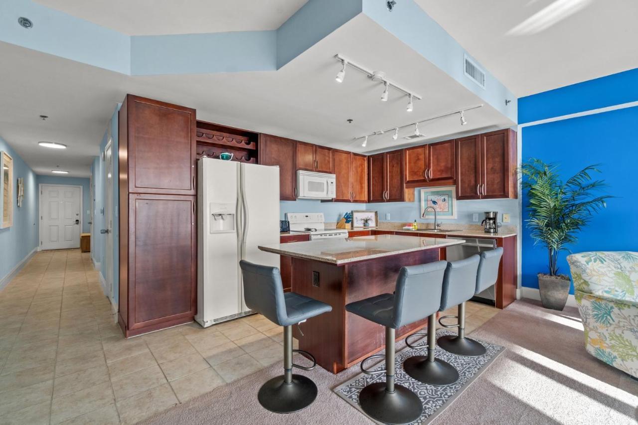 Holiday home Breeze At Laketown Wharf #1205 By Nautical Properties Vacation Panama City Beach