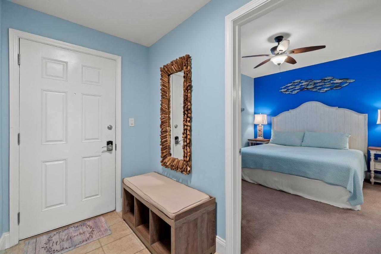 Holiday home Breeze At Laketown Wharf #1205 By Nautical Properties Vacation